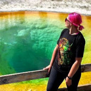 Meet your Posher, Anna